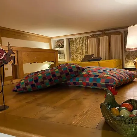 Casa Peragallo Cortina *